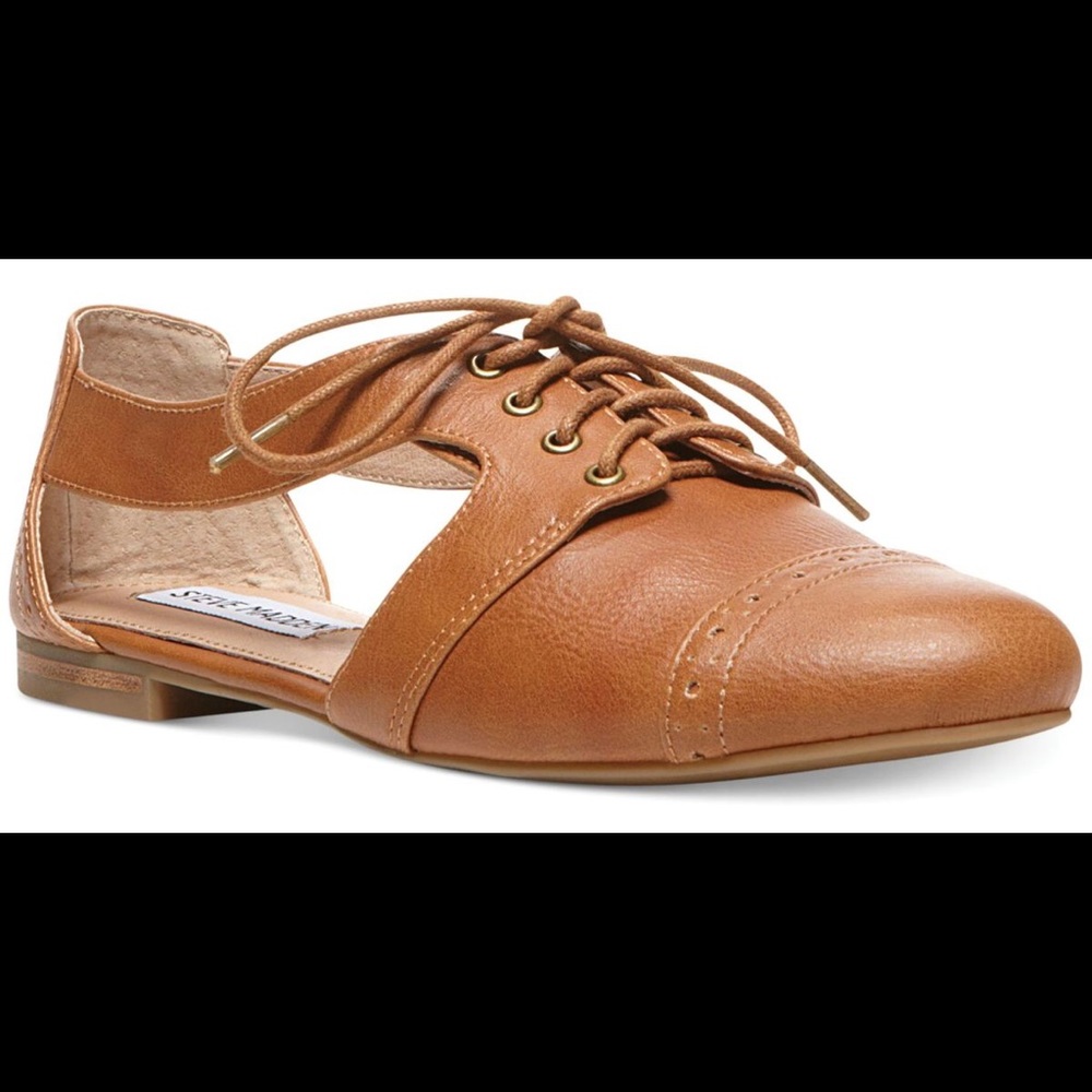 Steve Madden Cori Cut Out Oxford Flats